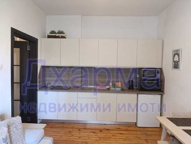 Продава се Двустаен апартамент в София, Център - 60 кв.м за 2252 €/кв.м - Снимка #1