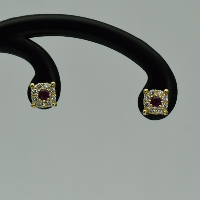 Cercei de aur galben cu rubine si diamante cod 2849
