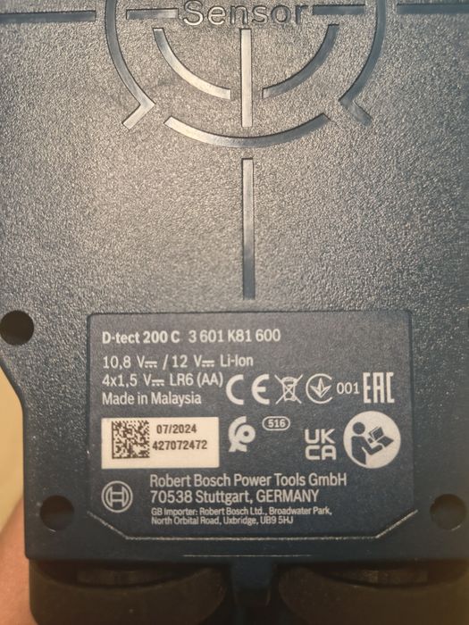 Детектор за стени BOSCH D-tect 200 C