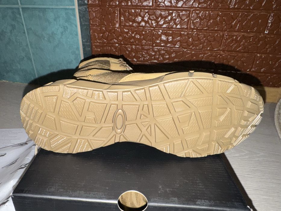 OAKLEY Light Assault Boot II