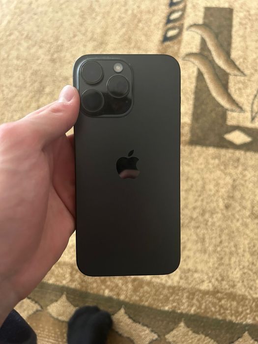 Продам Айфон 15 pro max 256gb