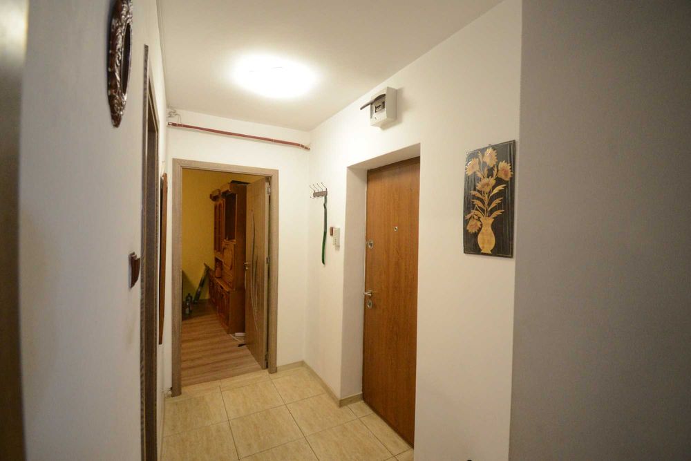 Apartament 2 camere, zona Nord, Catedrala Sf. Petru și Pavel, centrala proprie, propietar