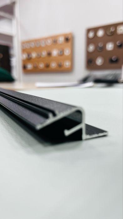 Продам теневой профиль