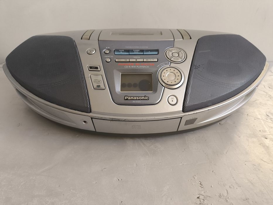 Магнитофон Panasonic