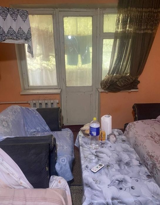 Aziz Bozorda navbatdagi 2 xonali kvartira sotiladi