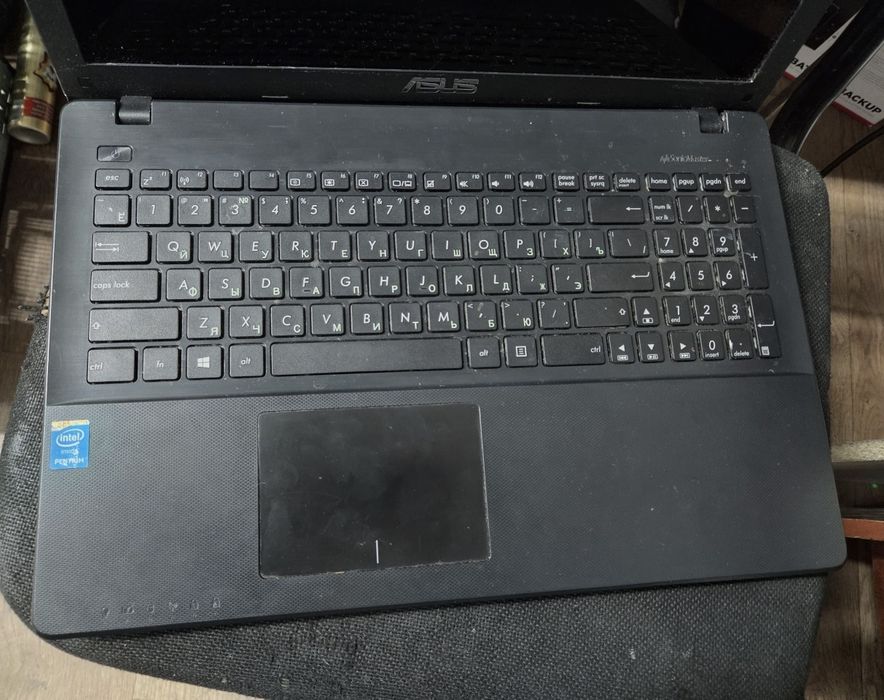 Продам ноутбук asus