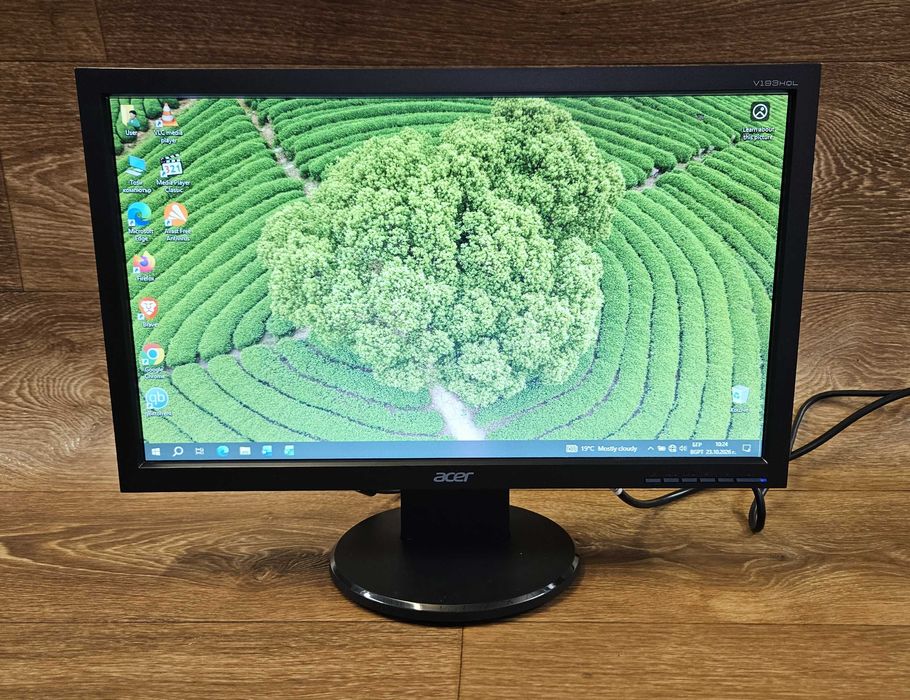 Монитор Acer V193HQL – Надежден и икономичен LED дисплей за офис и дома