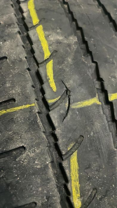 Продам летнию резину 225/55R19