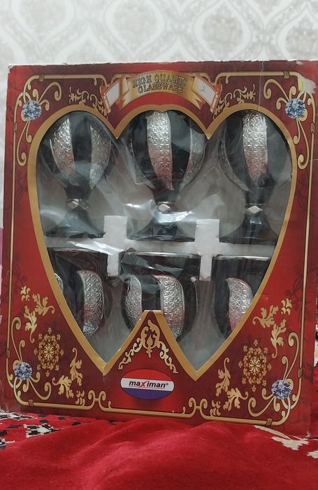 Продам набор фужеров