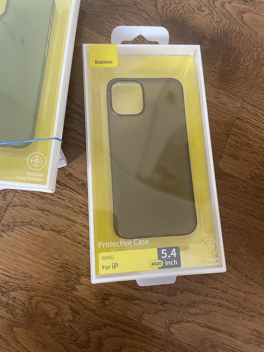 Huse Baseus pentru Iphone 12 mini