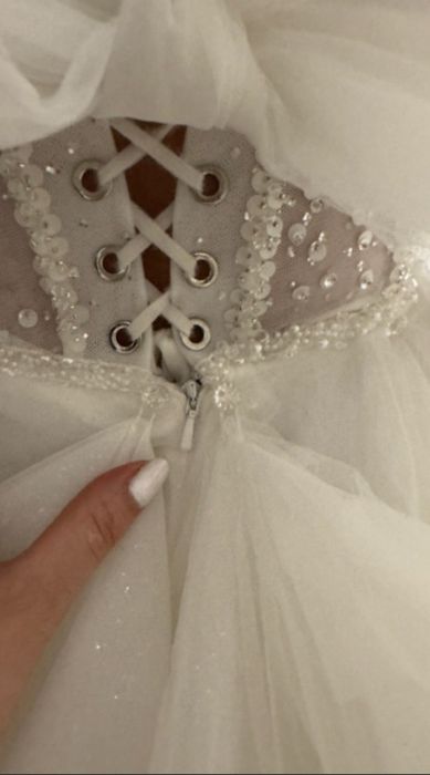 Vand rochie de mireasa