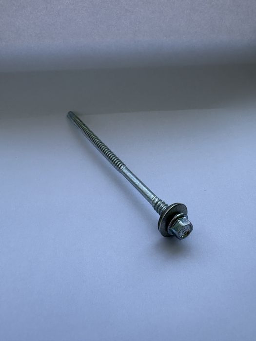 Крепежни елементи за сандвич панел