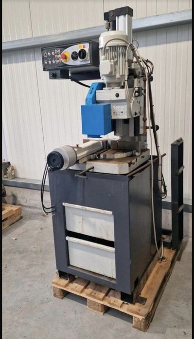 Автоматичен вертикален циркуляр MACC HTM 350 C - Италия