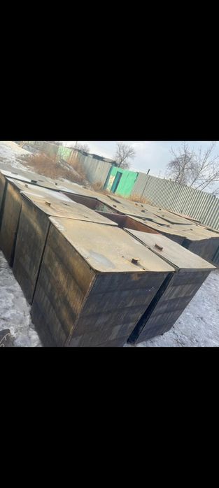 Продам срочно мусорный контейнер