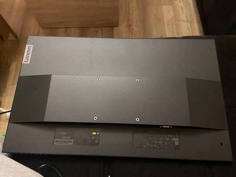 Lenovo ThinkVision E24-28 23.8” IPS Full HD монитор (неизползван)