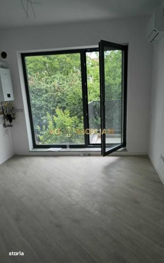 2 Camere | Muncii | Metrou | Centrala | Pardoseala | Nemobilat — fotografia 3