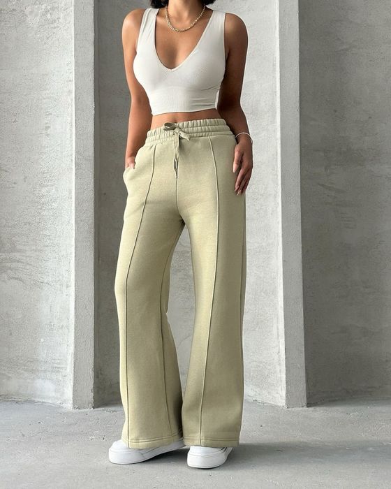 Спортивные женские штаны