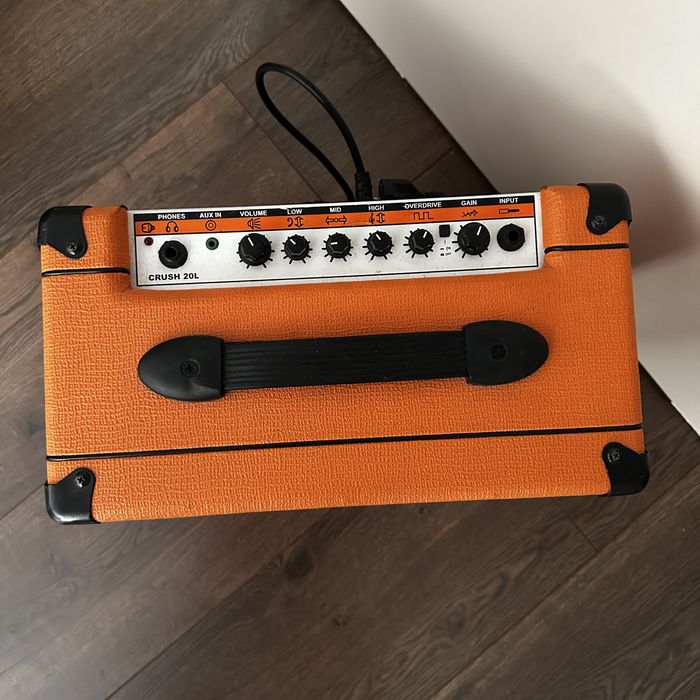 Китарно кубе Orange Crush 20L – 20W