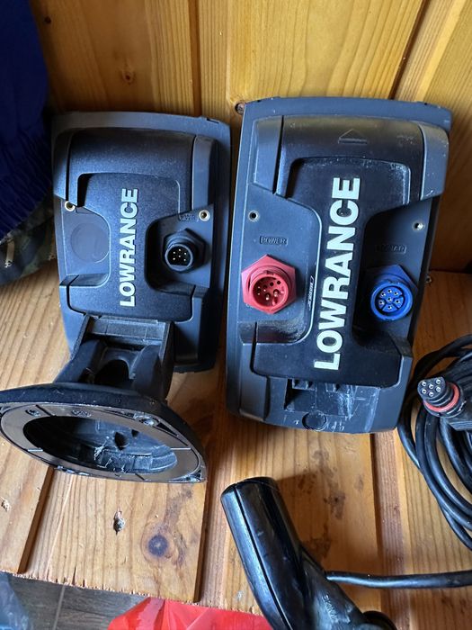 Doua sonare Lowrance Elite 4xHDI si Hook 3x