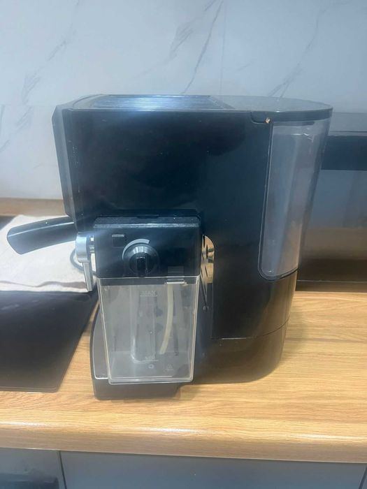 Кофеварка Redmond RCM-1511