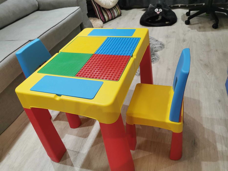 Vand masa Lego putin folosita