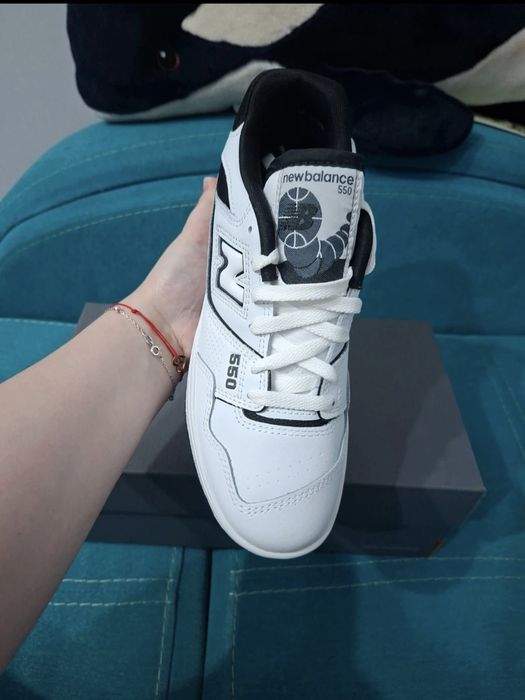 Adidași  New Balance 550