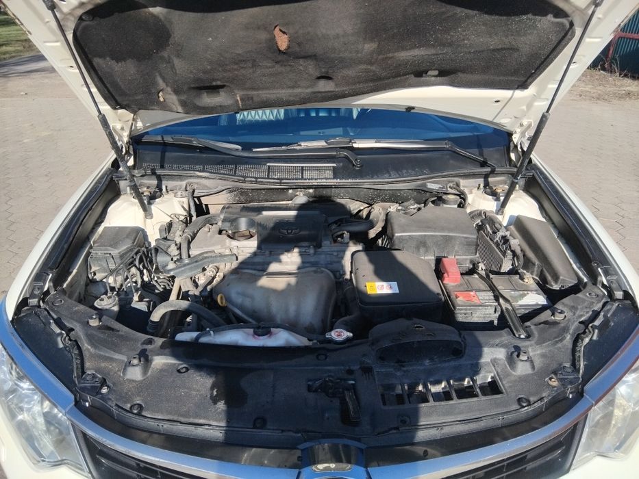 Продам тайота камри 55 европеец 2017г