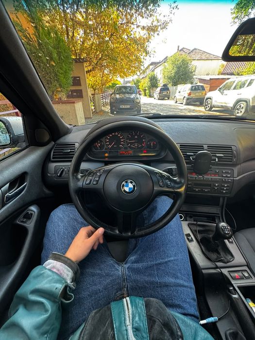 BMW Seria 3 2004 — imagine 5