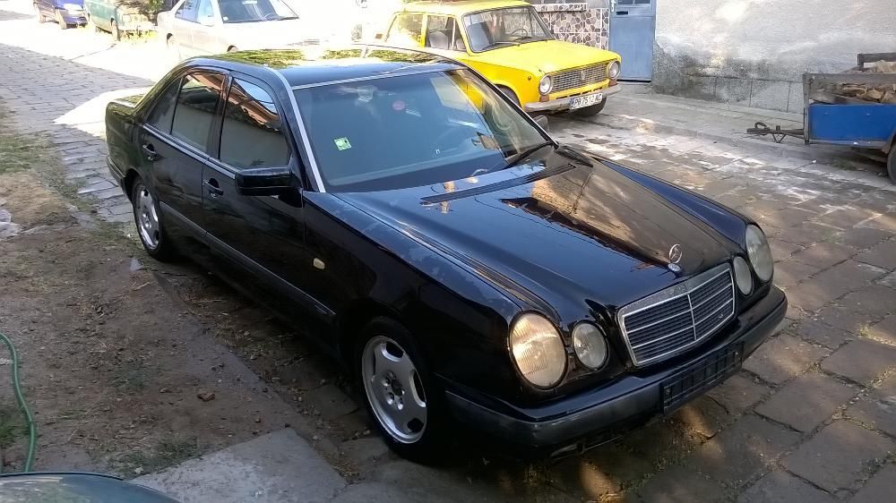 mercedes E200 W210 на части