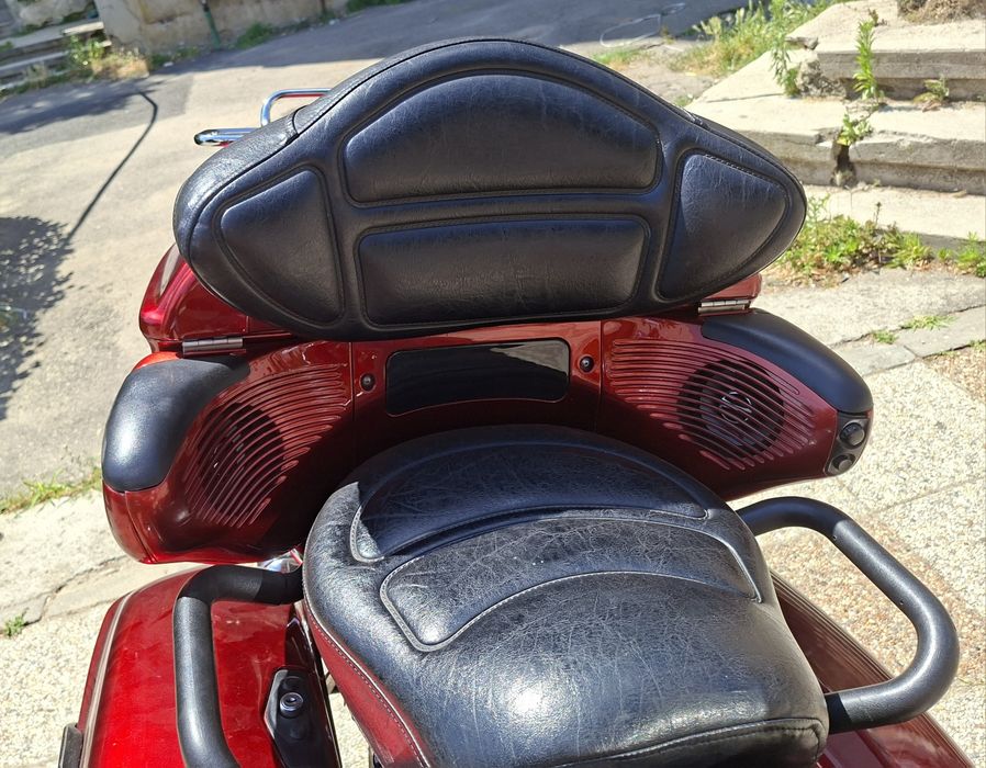 Vând Yamaha XVZ1300 Venture – V4 1294 cm³ – 2000 – Touring