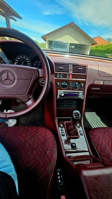 Mercedes-Benz W202 (Clasa C).