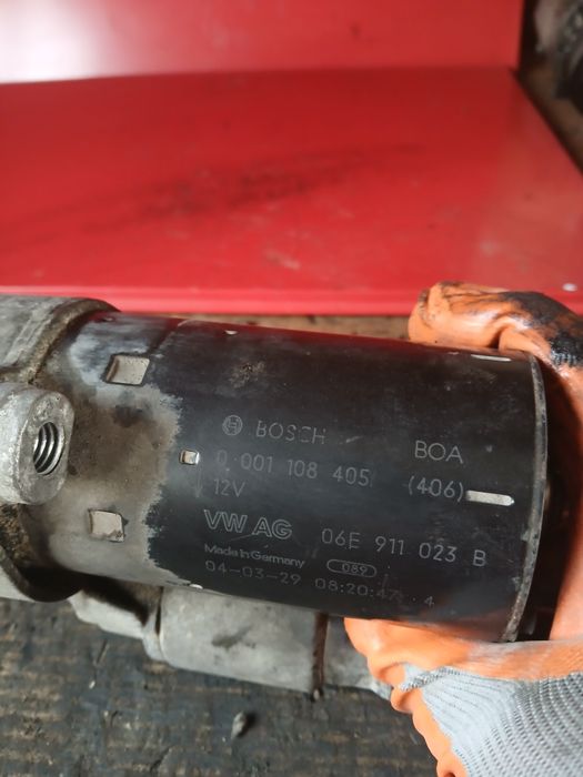 Стартер Audi A6 3.2i