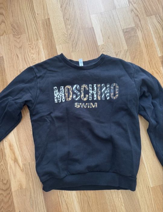 Горнище moschino