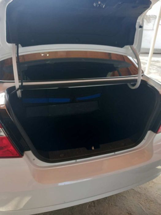 Nexia 3 Авто сотилади