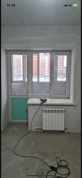 Продам пластиковое окно и дверь