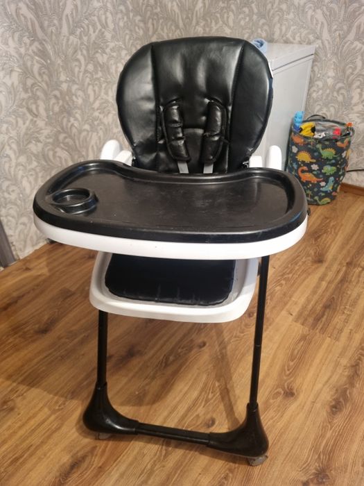 Продам детский столик