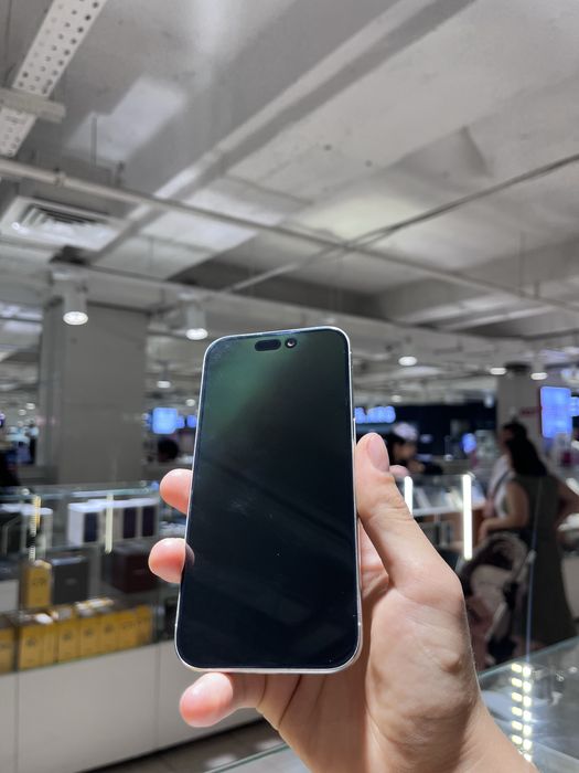 Iphone 15 pro white 256 gb