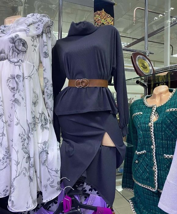 Продам готовый бизнес в Торговом доме. Срочно.Магазин одежды. Бутик од