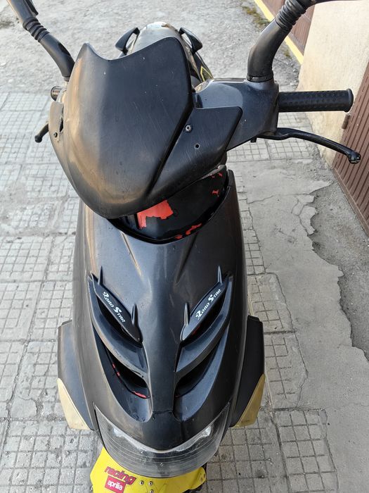 На Части Aprilia SR50