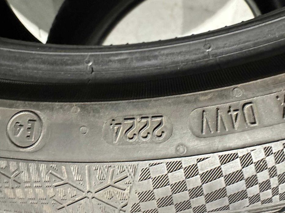 Set anvelope Iarna 275/35R20 si 245/40R20