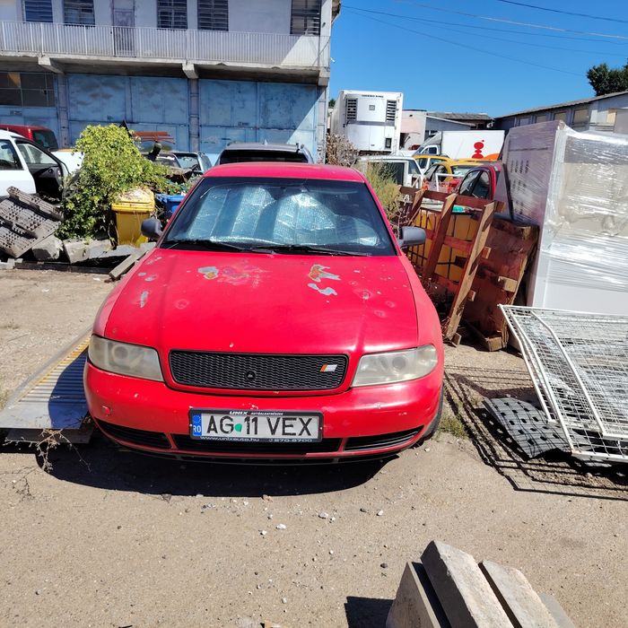 AUDI A4 1996 — imagine 2