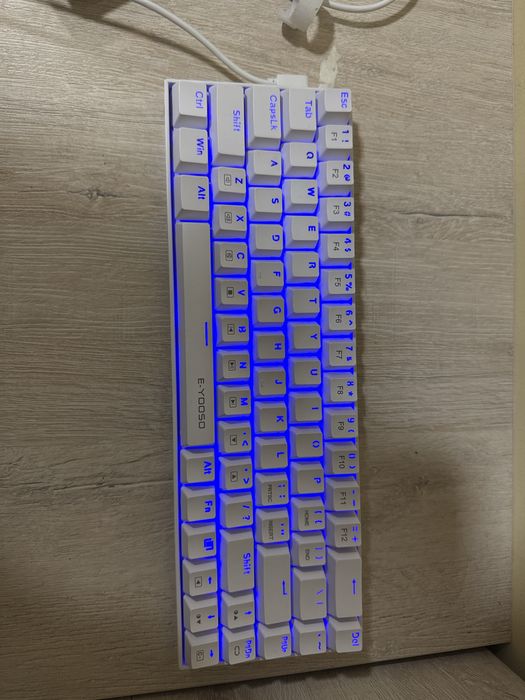 E-YOOSO Z686 Механическая игровая USB-клавиатура, 68 кнопки