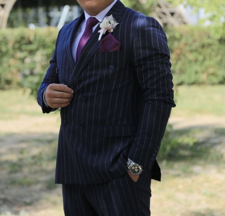 Продаётся костюм