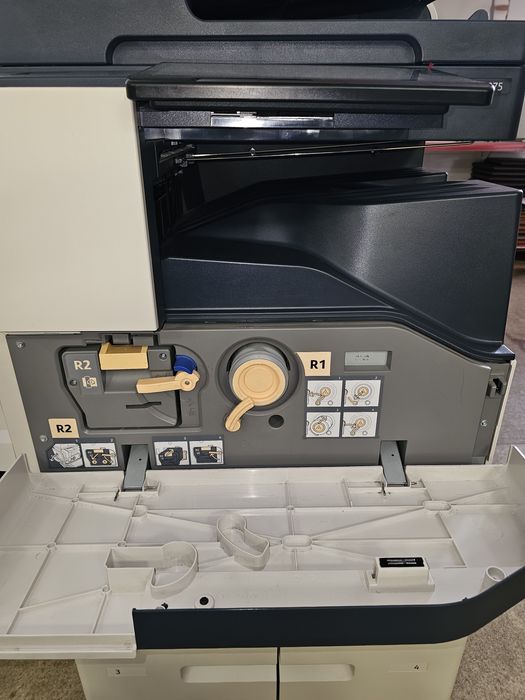 МФУ монохромное, Altalink B8075 (напольное)