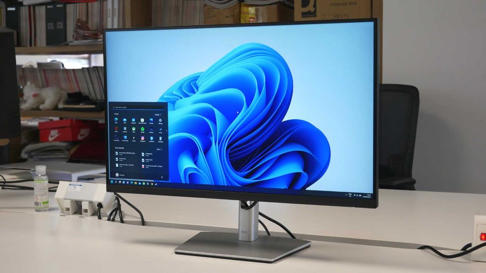 Monitor LED Dell P2723DE, 27" QHD (2560x1440), IPS, 350nits, 5ms, 60Hz