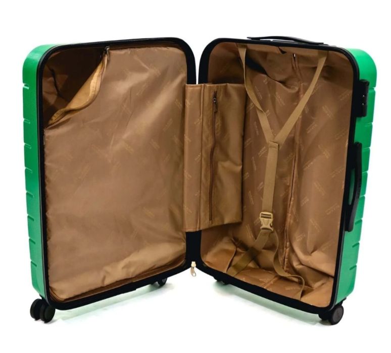 Trolare premium ELLA ION material rezistent ABS - NOI - 99 Lei/Bucata