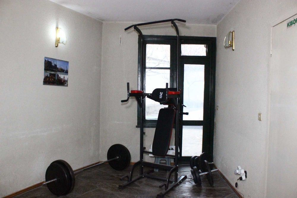 Дава се под наем Етаж от къща в Шумен, Болницата - 50 кв.м за 127.5 € - Снимка #8