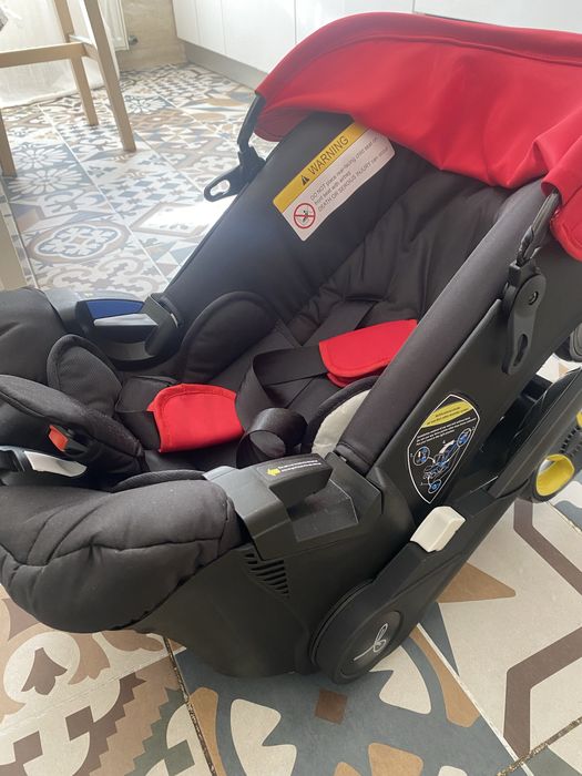 Carucior, Scaun auto 2 în 1 – Nou-nouț!