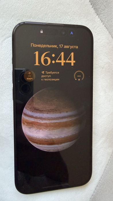 Продается Айфон 15 про Срочно