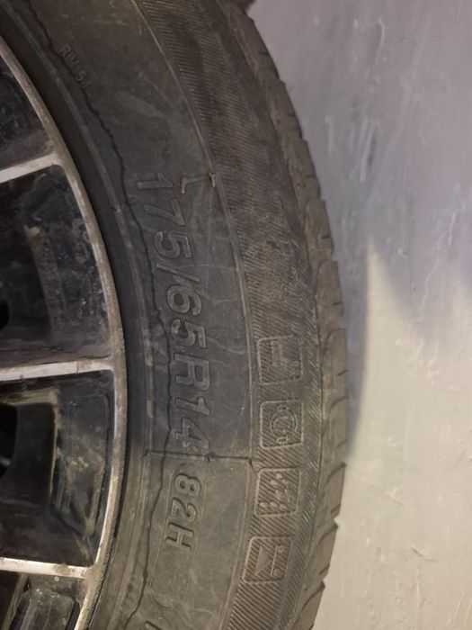 Продам Автошины 14 размер